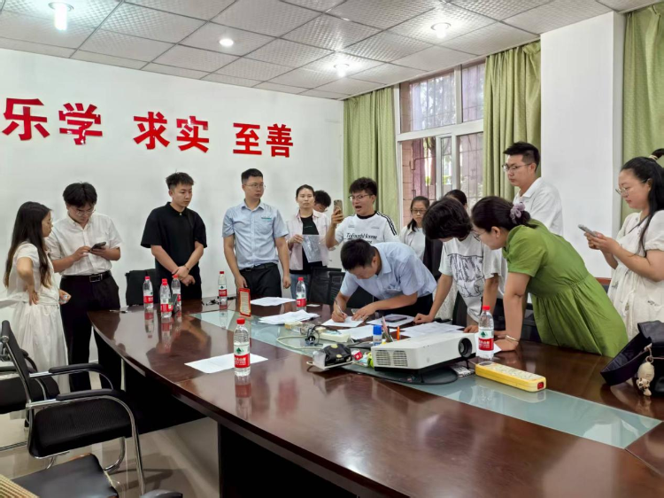 图片2 图片2